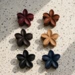 VANTO Big Flower Hair Claw Clips for Women & Girls | Matte Finish Hair Clutcher with Strong Grip | Non-Slip Durable Hair Accessories for Thick & Medium Hair | Everyday Styling Hair Clips | Set of 6 (Size-Big) - Image 4