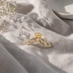 VANTO Metal Chain Clutcher Hair Clip for Women & Girls | Strong Hold Hair Claw Clip | Stylish Metal Hair Clutcher for Thick & Thin Hair | Non-Slip Hair Accessory | Gold Finish Pack of 1 - Image 2