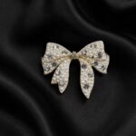 VANTO Metal Bow Clutcher Hair Clip for Women & Girls, Elegant Bow Design Hair Claw Clip, Strong Hold Hair Accessory for Daily Wear, Party, Office and Casual Styling, Pack of 1 - Image 3